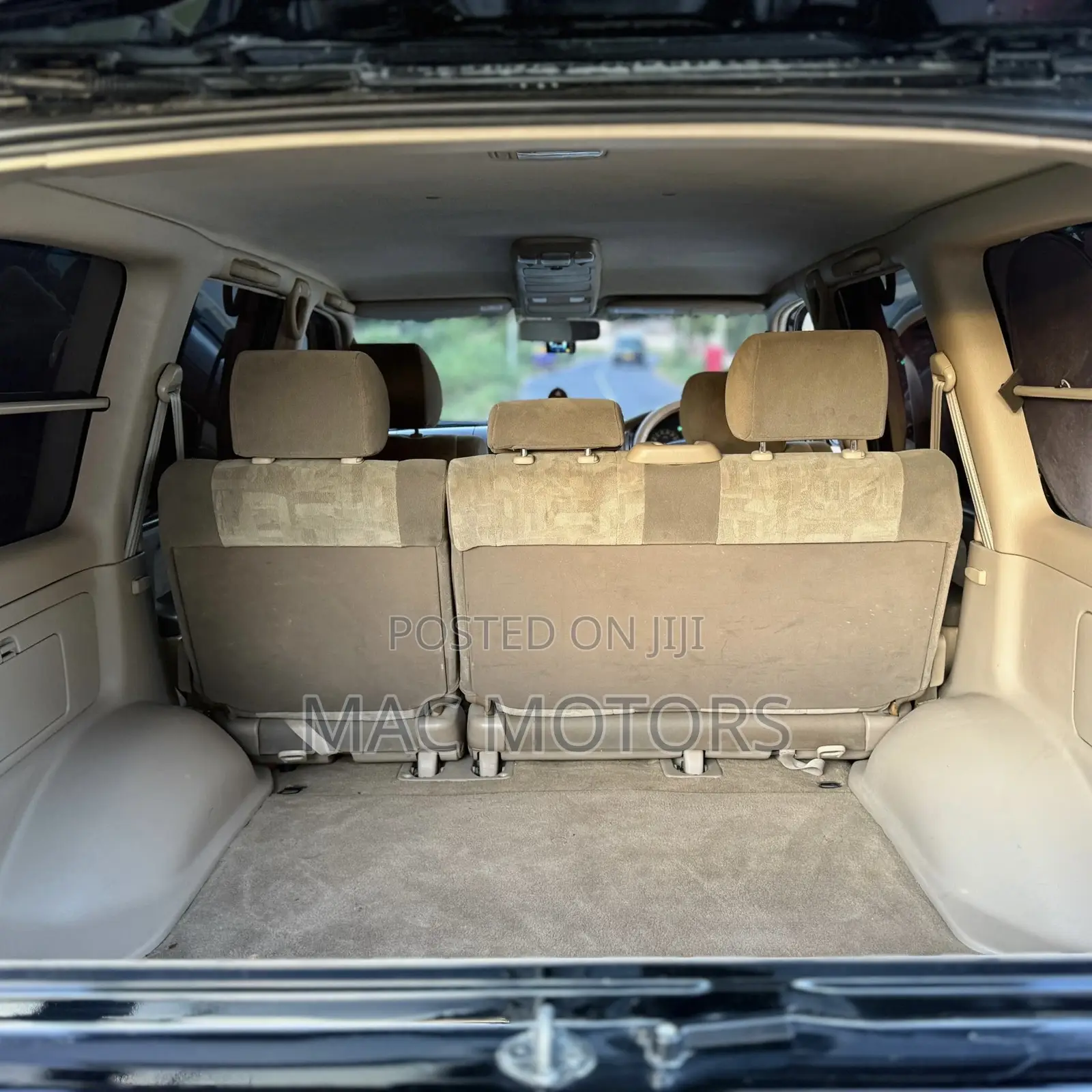 Toyota Land Cruiser HDJ 100 2001 Black
