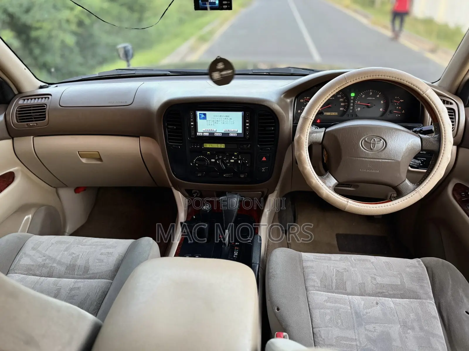 Toyota Land Cruiser HDJ 100 2001 Black