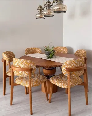 Dinner Table Nzuri
