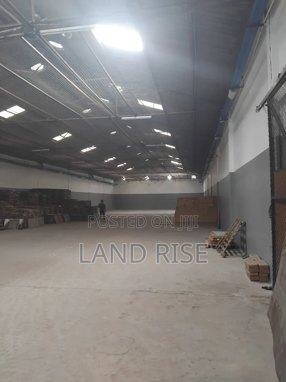 650 Godown / Warehouse Nyerere Rd