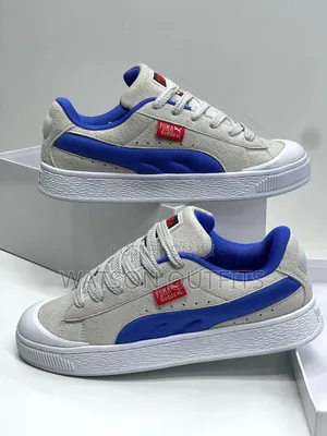 Men's Exceptionally and Totally Best Pumas Sneakers or Shoe