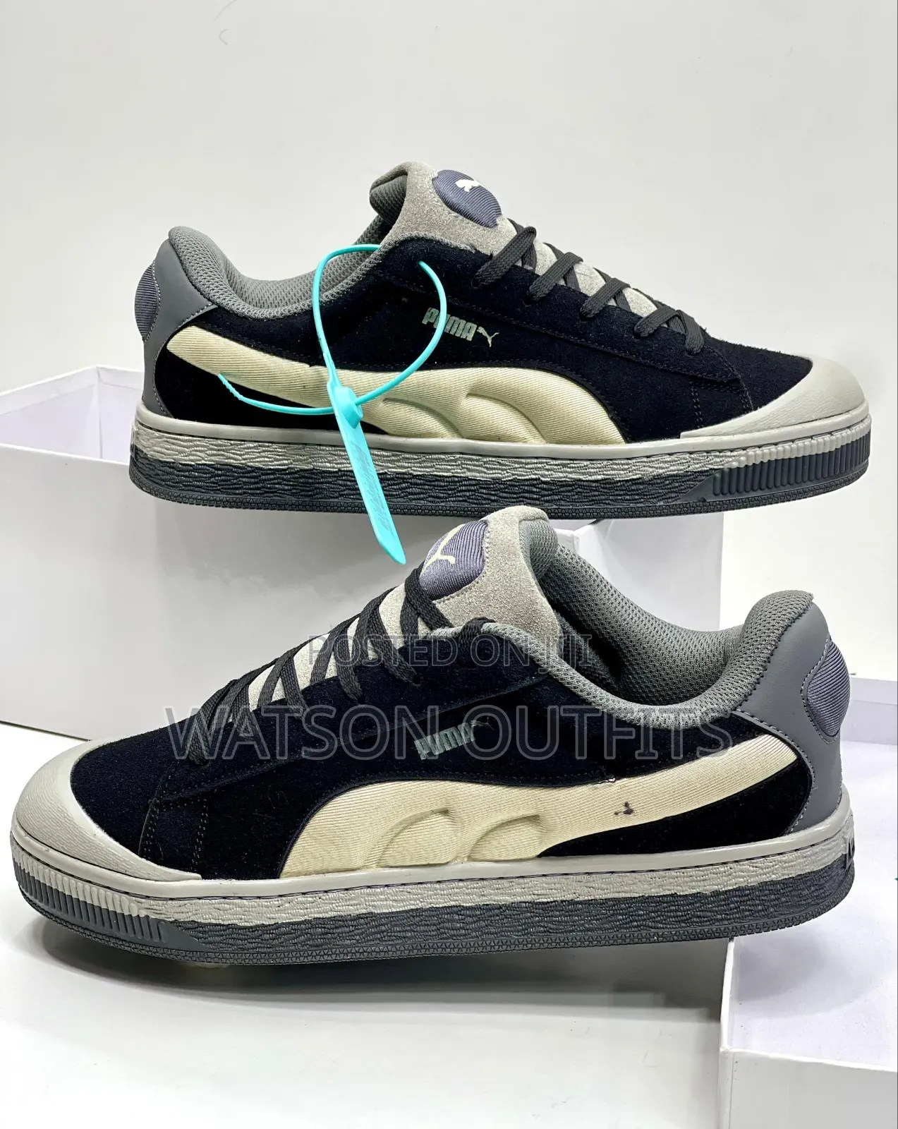 Men's Exceptionally and Totally Best Pumas Sneakers or Shoe