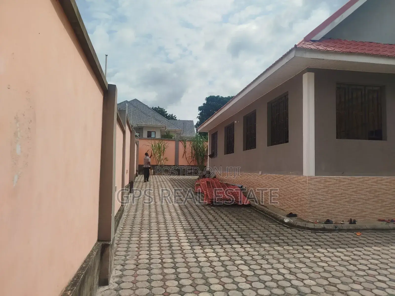 3bdrm House in Mbezi Magufuli, Kinondoni for sale