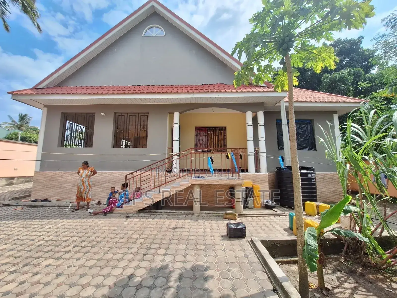 3bdrm House in Mbezi Magufuli, Kinondoni for sale