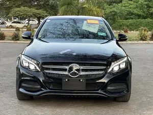 Mercedes-Benz C200 2014 Black