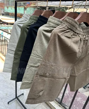 Men's Combats Shorts With Exciting Quality