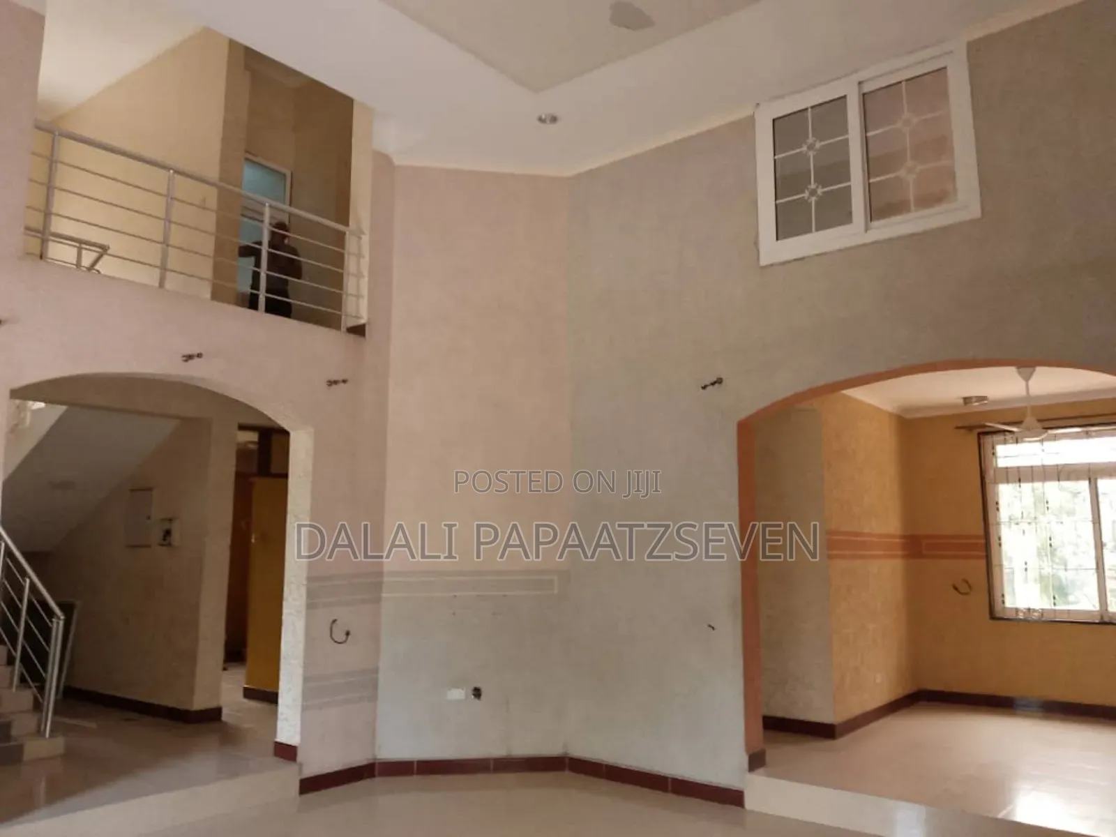 5bdrm House in Dalalipapaatzseven, Bunju for rent