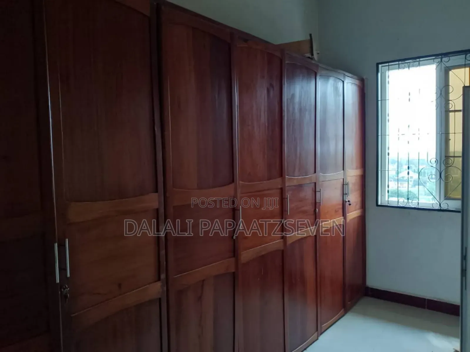 5bdrm House in Dalalipapaatzseven, Bunju for rent