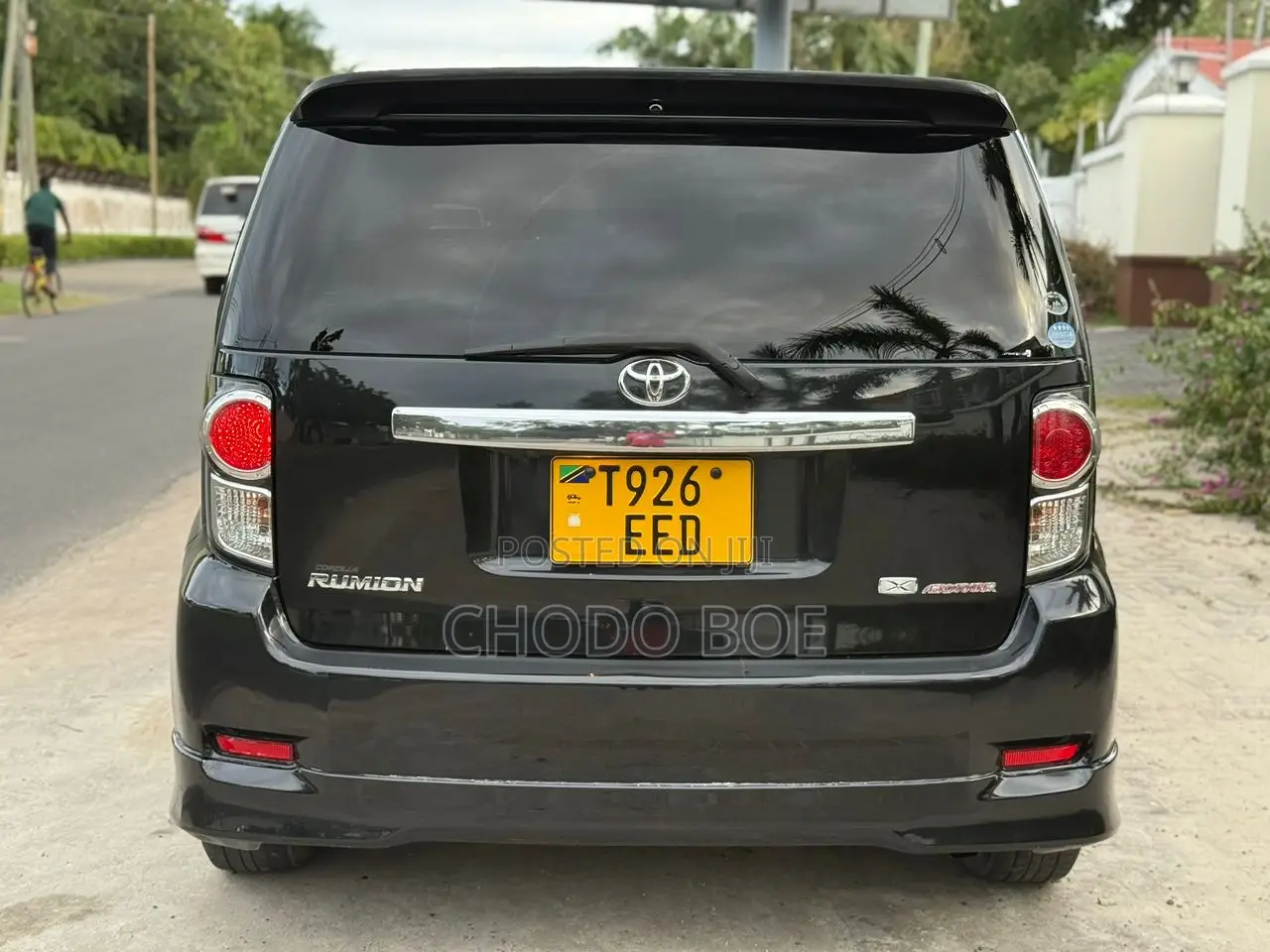 Toyota Corolla Rumion 2010 Black