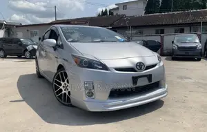 Toyota Prius 2011 Silver
