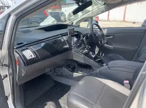Toyota Prius 2011 Silver