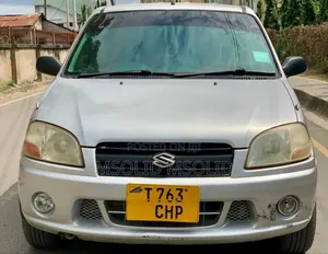 Suzuki Swift 2004 Silver