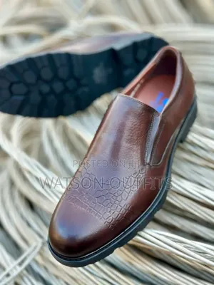 Exceptional and Exciting Men's Low Shoes,Renato Castello