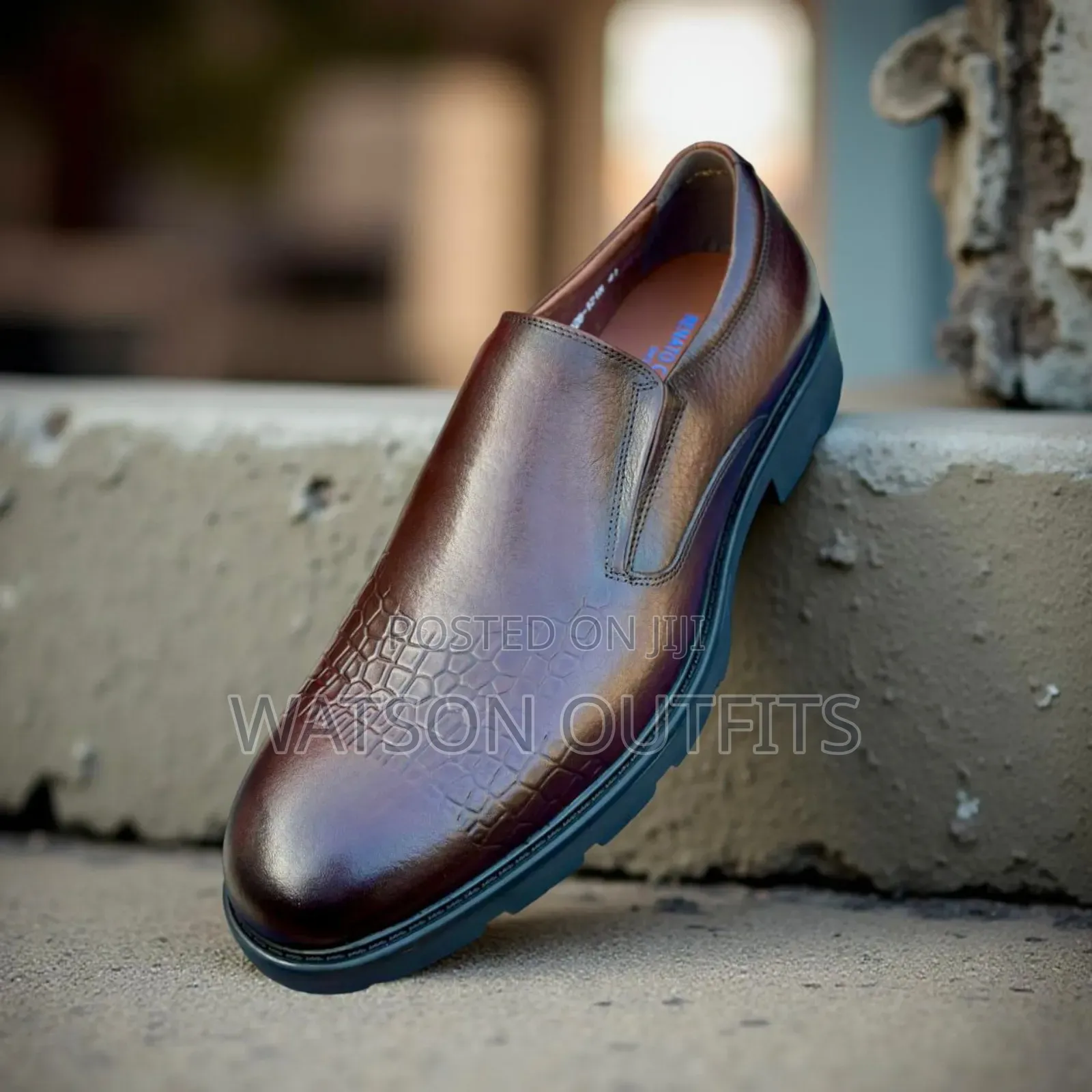 Exceptional and Exciting Men's Low Shoes,Renato Castello