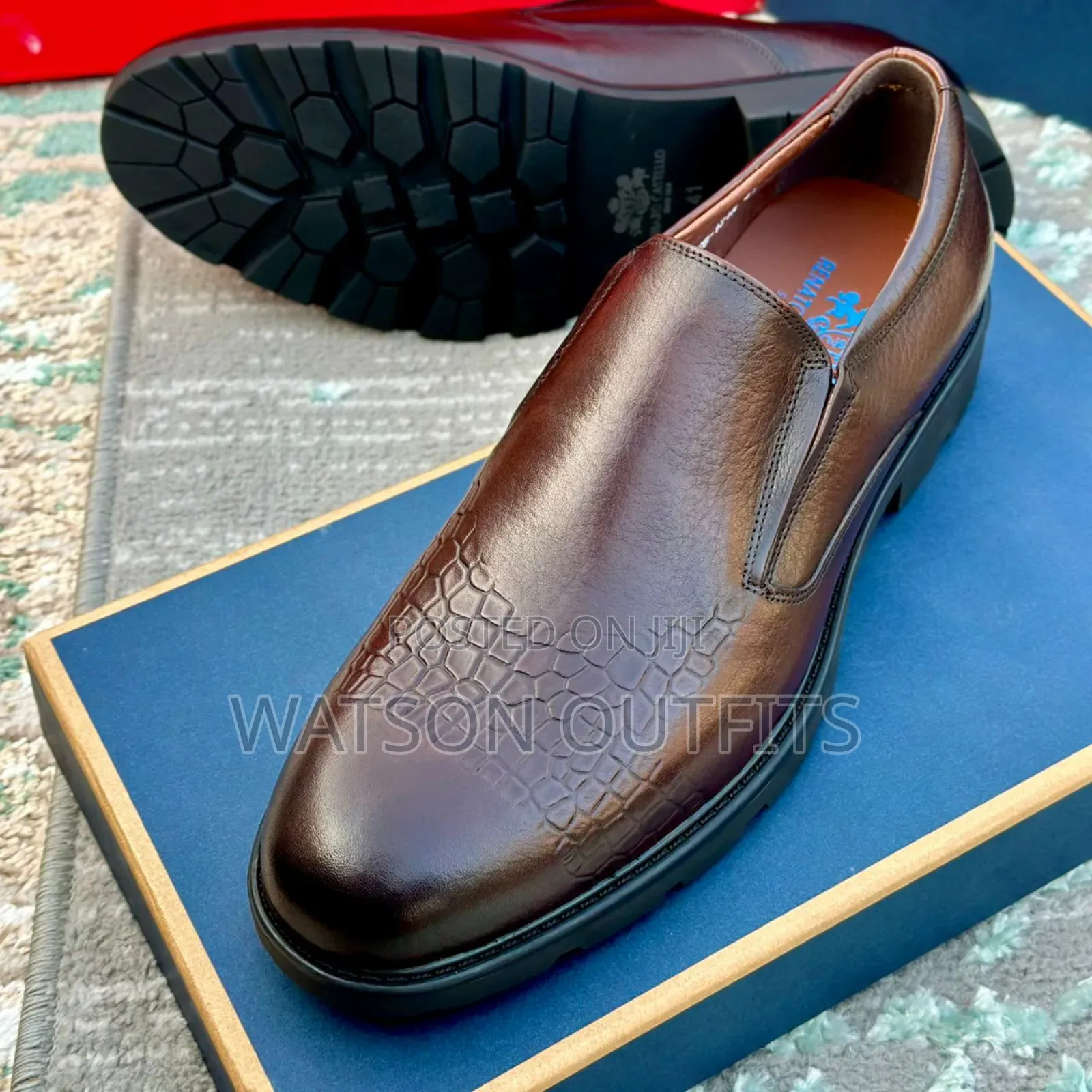 Exceptional and Exciting Men's Low Shoes,Renato Castello