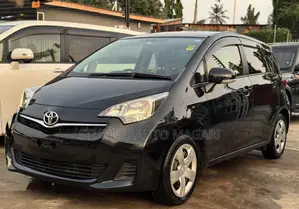 Toyota Ractis 2014 Black
