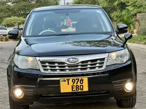 Subaru Forester 2011 Black