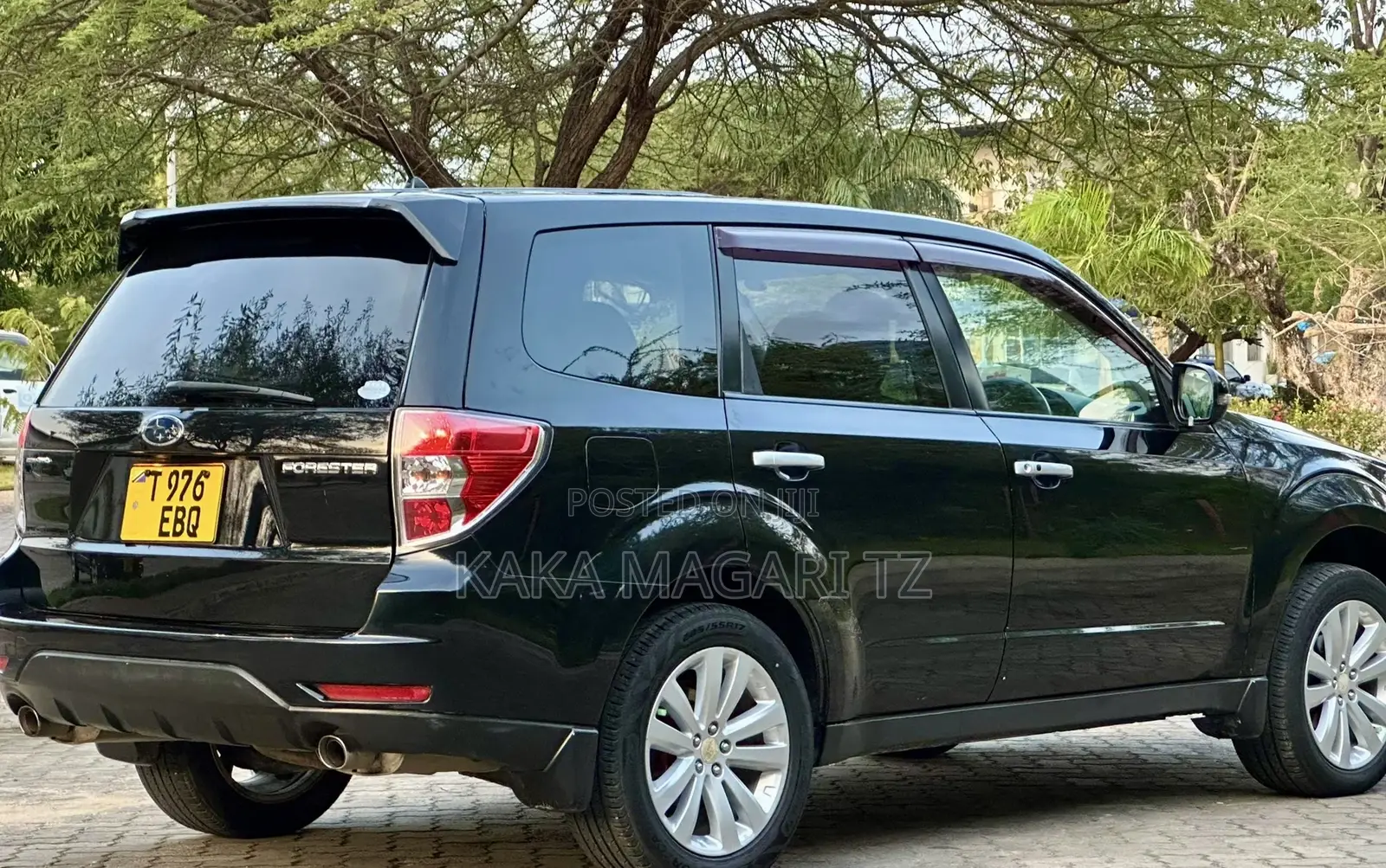 Subaru Forester 2011 Black