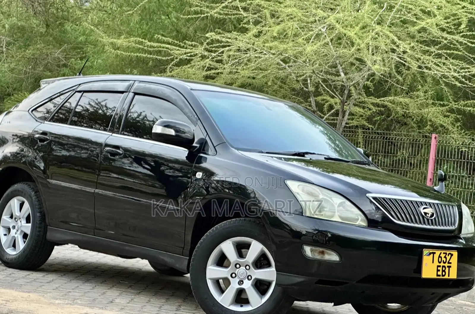 Toyota Harrier 2005 Black