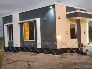 2bdrm Bungalow in Victor Estate, Kiwangwa for sale