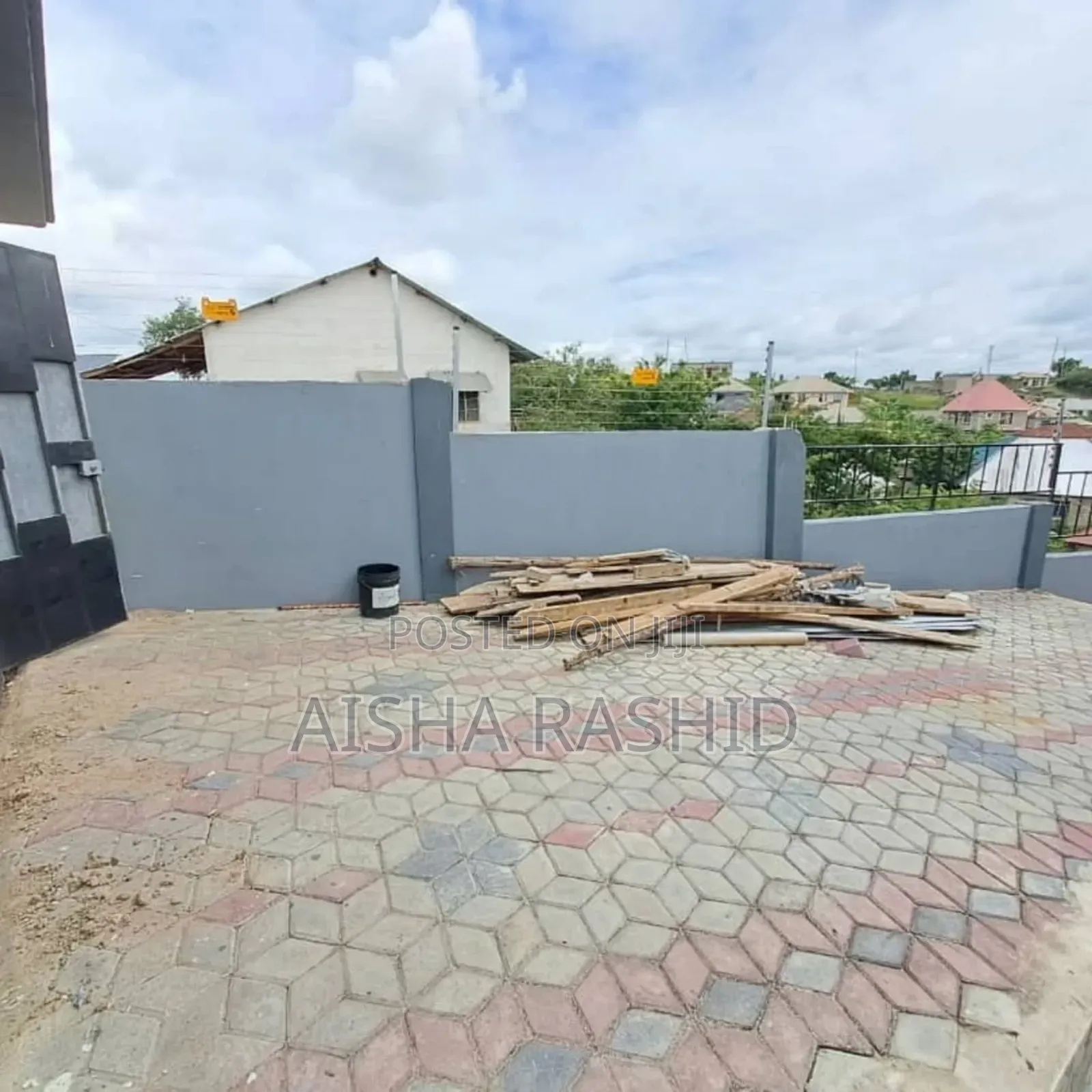 1bdrm Apartment in Kimara for rent