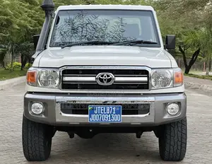 Toyota Land Cruiser 2013 White