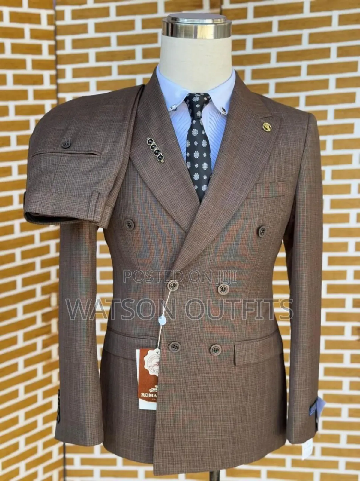 Men's Two Colour Six Buttons Suits
