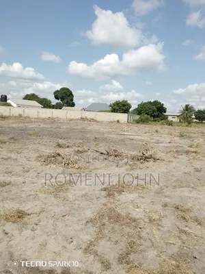 Kiwanja Kinauzwa Milioni 5 Ukonga Bombambili.
