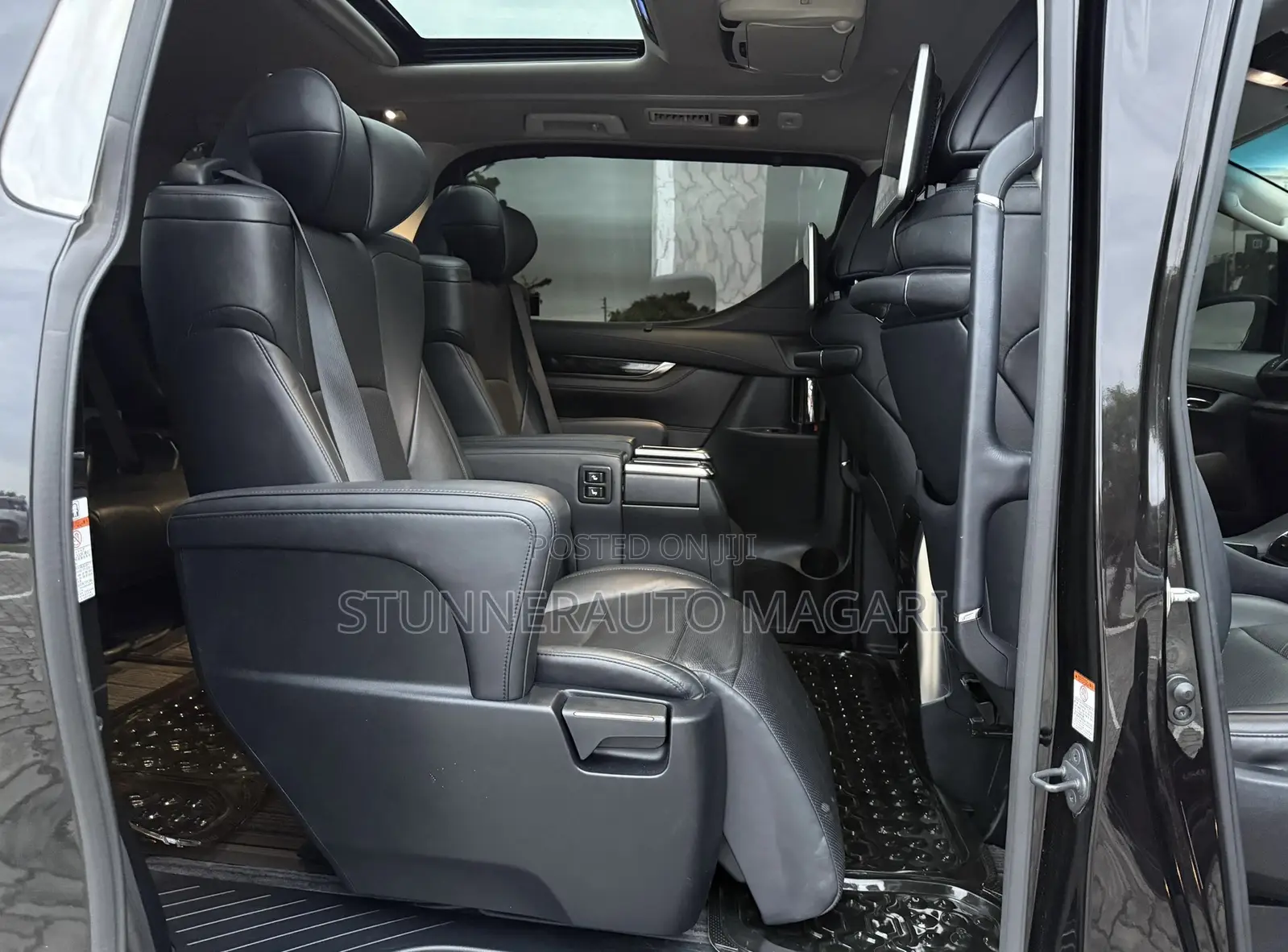 Toyota Vellfire 2015 Black