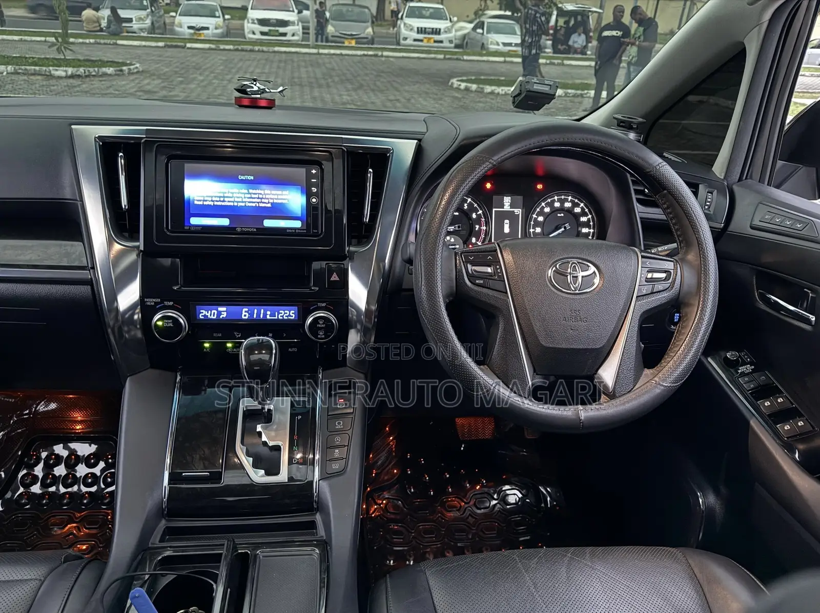 Toyota Vellfire 2015 Black