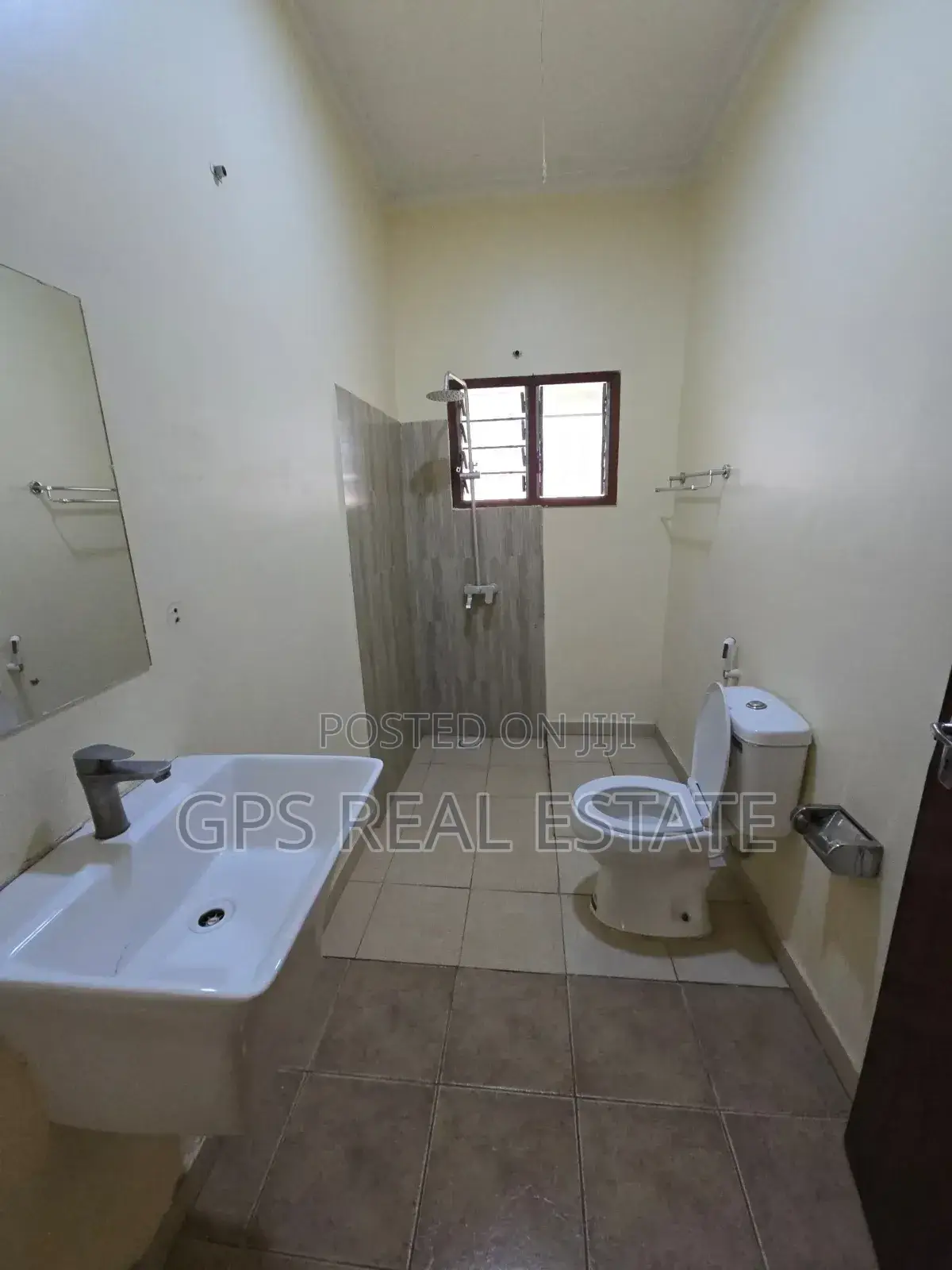 Furnished 5bdrm House in Olorieni Street, Arusha for sale