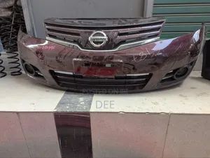 Front Bumper Nissan Note 2011 Dba-E11 F20228y30d