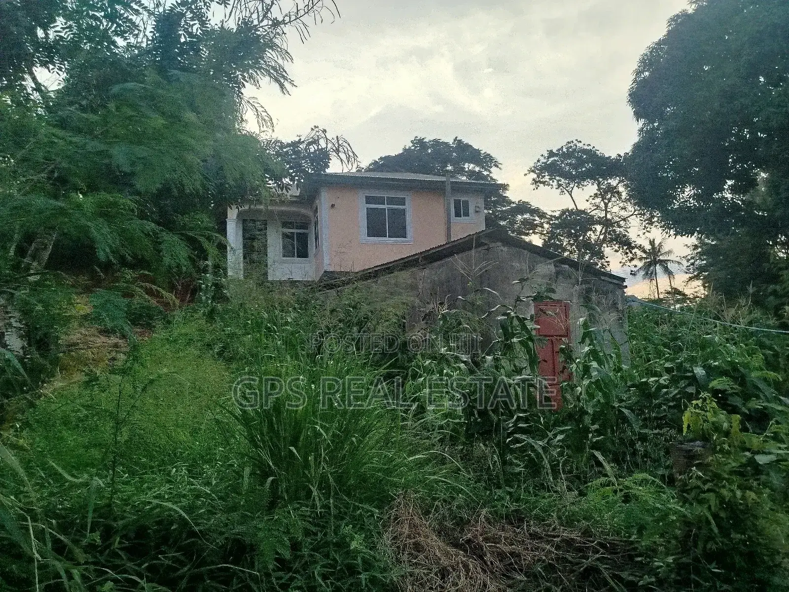 Furnished 3bdrm House in Mbezi Mafuli, Kinondoni for sale