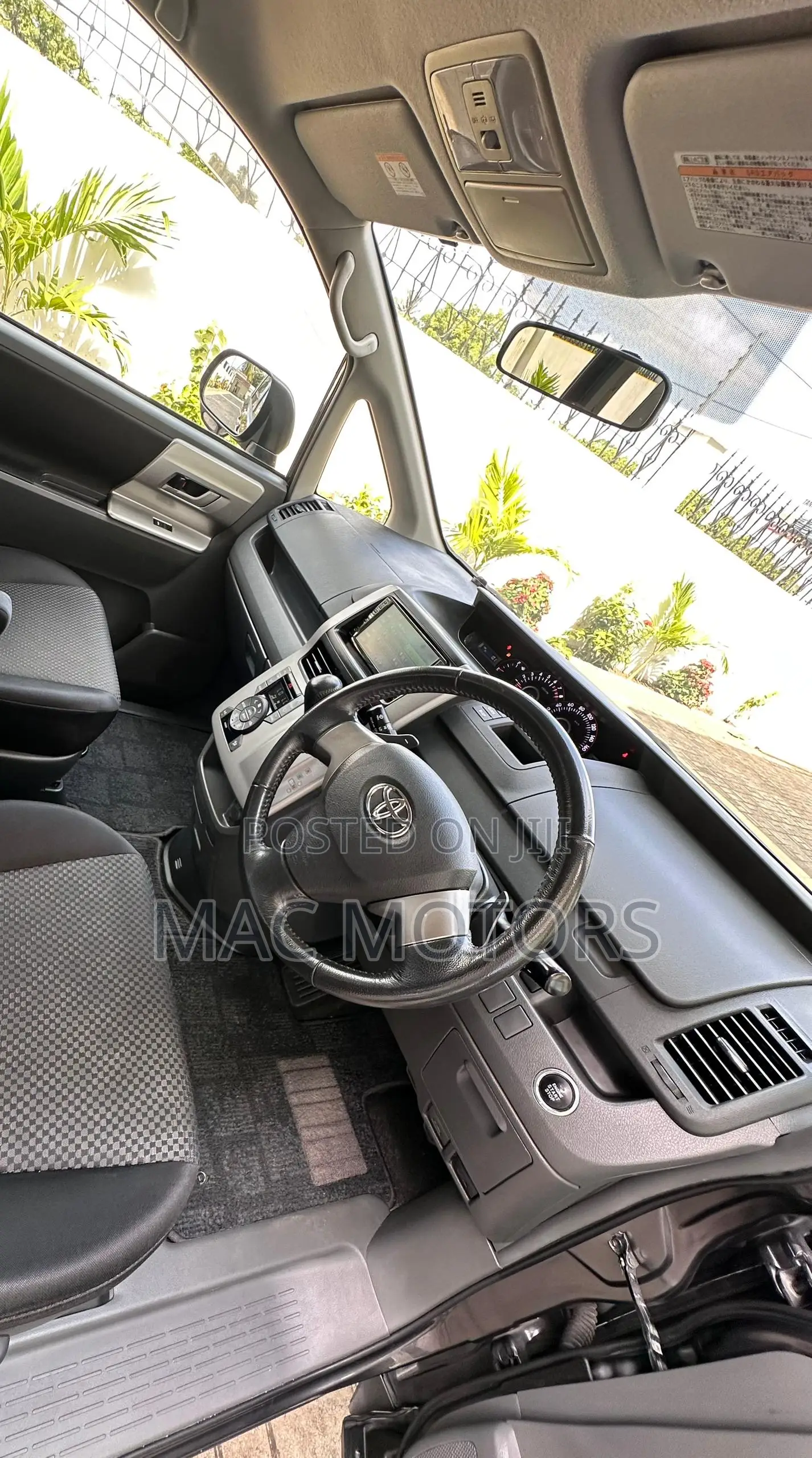 Toyota Noah 2008 Gray