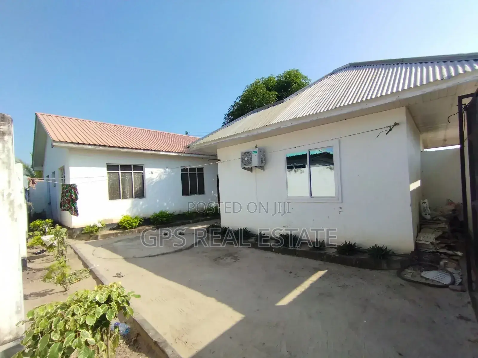 4bdrm House in Kitunda Kivule Njia, Ilala for sale