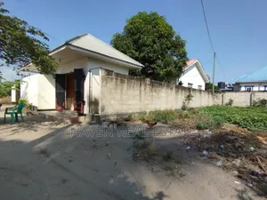 4bdrm House in Ukonga for sale