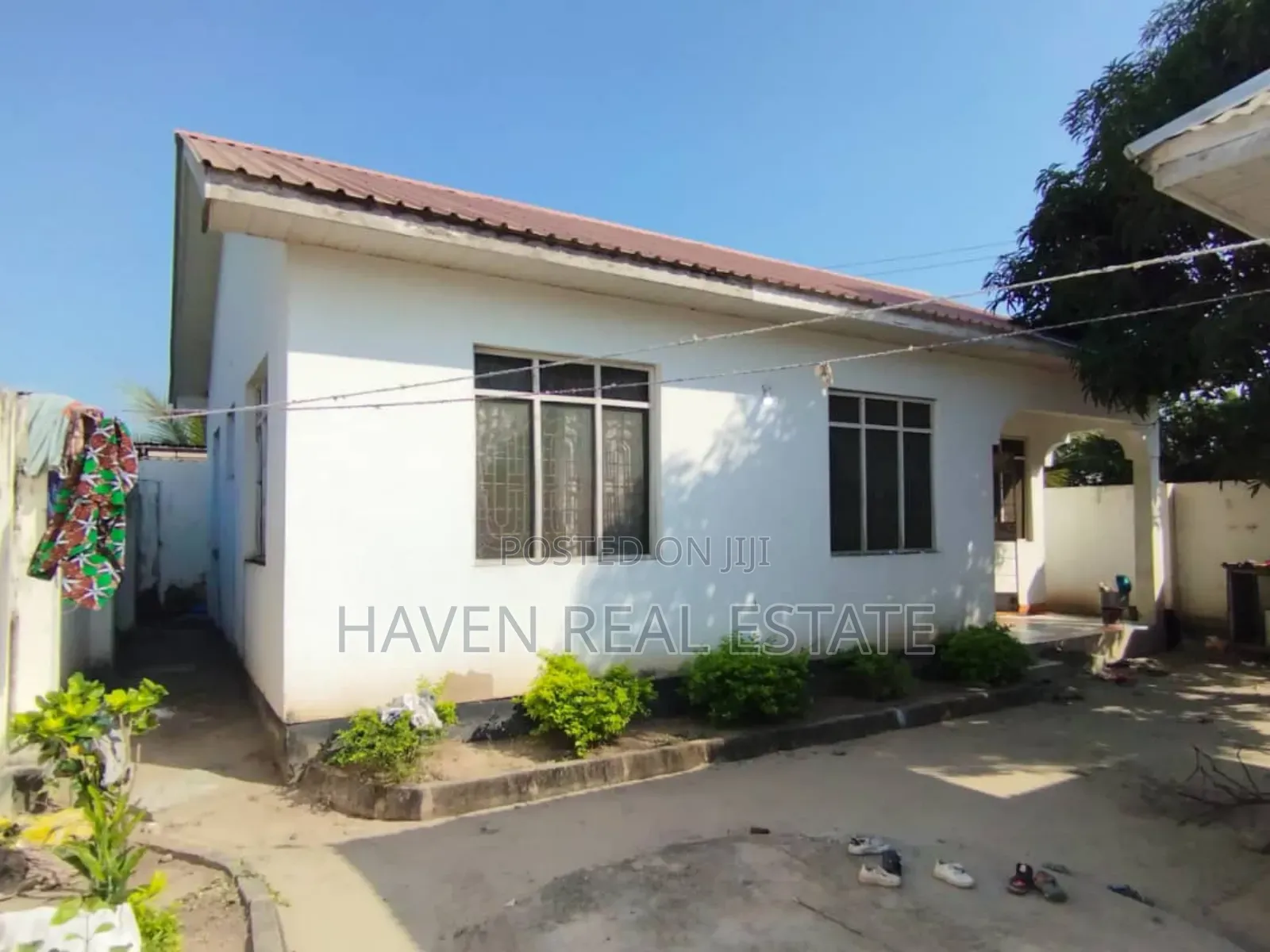 4bdrm House in Ukonga for sale