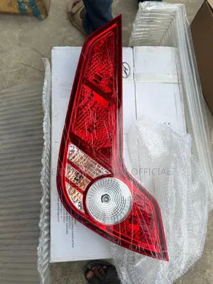 Higer Bus Tail Light 37vdf-73200(Left) 37vdf-73200(Right)