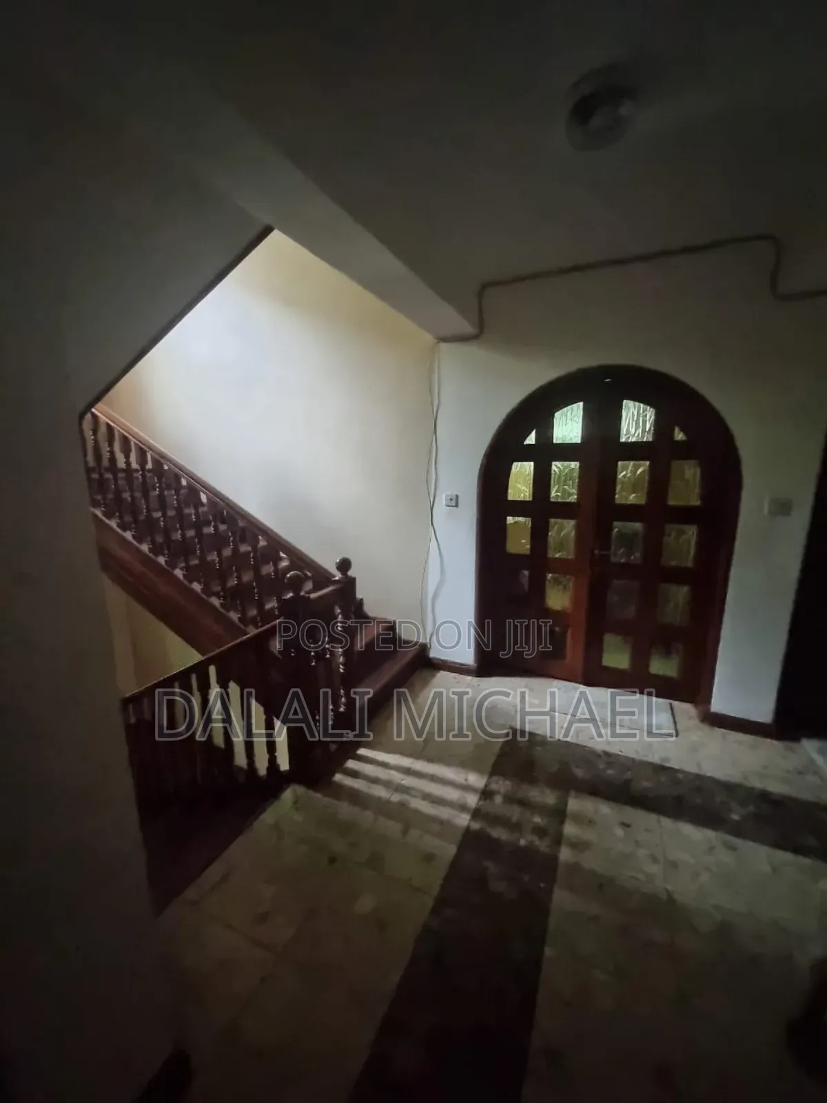 5bdrm Bungalow in Msasani Beach for rent