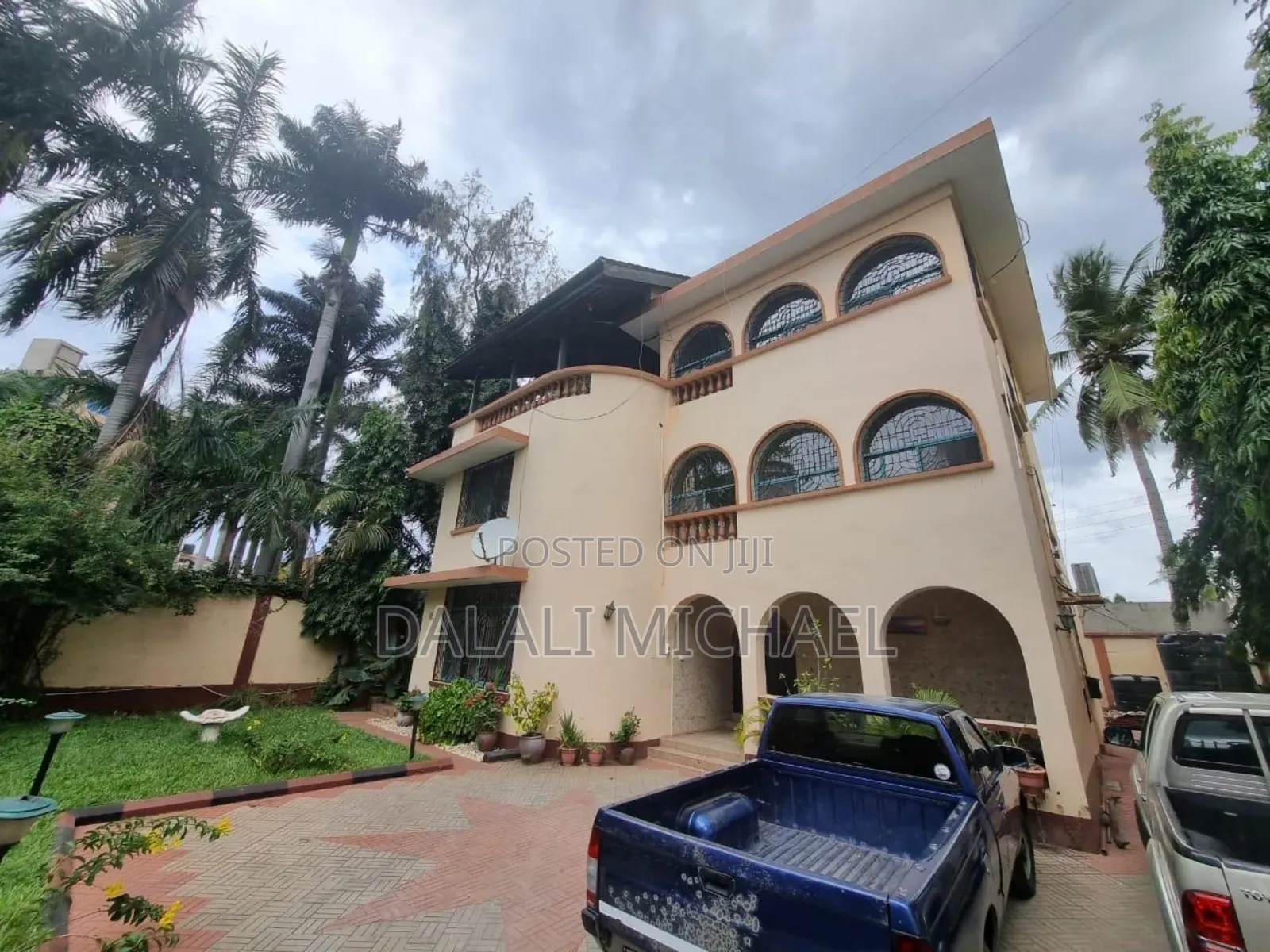 5bdrm Bungalow in Msasani Beach for rent