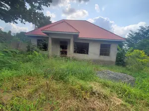 3bdrm House in Goba for sale