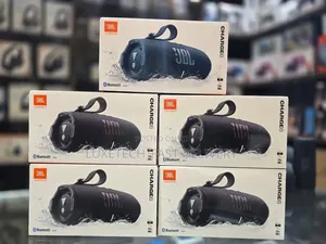 JBL Charge 6