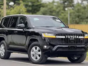 Toyota Land Cruiser 2023 Black