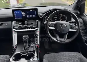 Toyota Land Cruiser 2023 Black