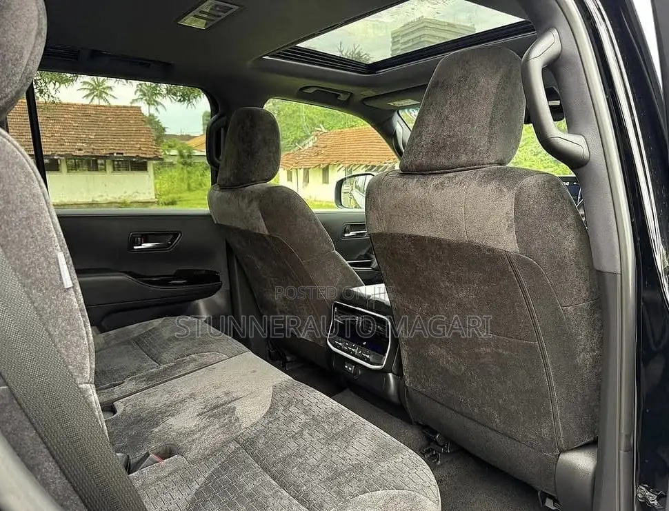 Toyota Land Cruiser 2023 Black