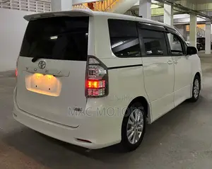Toyota Voxy 2012 White