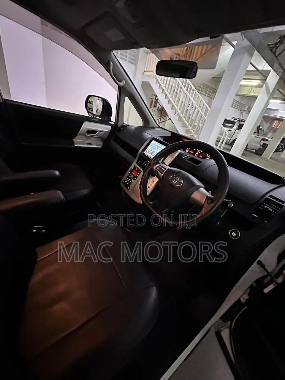 Toyota Voxy 2012 White