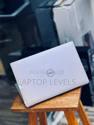 Laptop Dell Latitude 7400 8GB Intel Core I7 SSD 256GB
