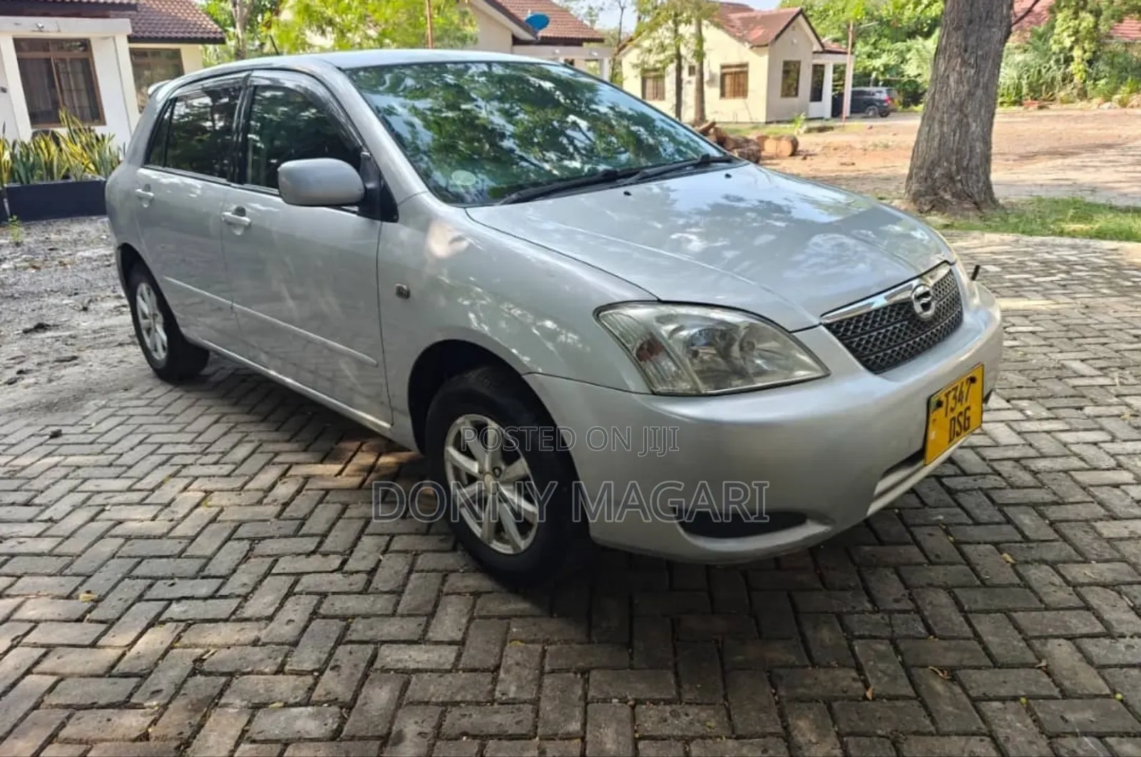 Toyota Corolla RunX 2004 Silver