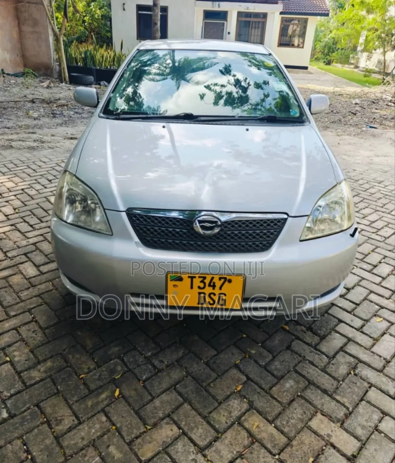 Toyota Corolla RunX 2004 Silver